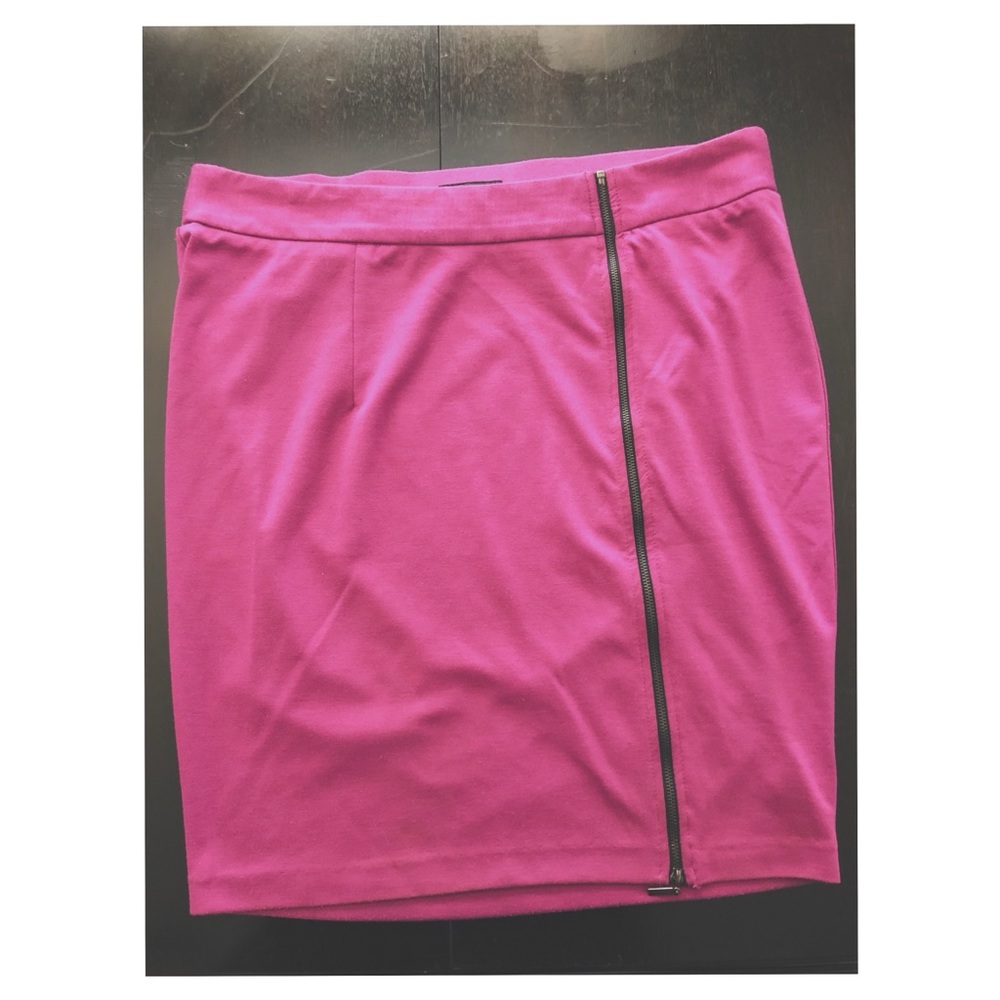 Side Zip Skirt